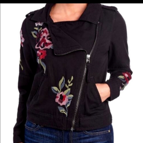 Kensie Jackets & Blazers - 🎀PRICE DROP TODAY 🌺BEAUTIFUL KENSIE JACKET